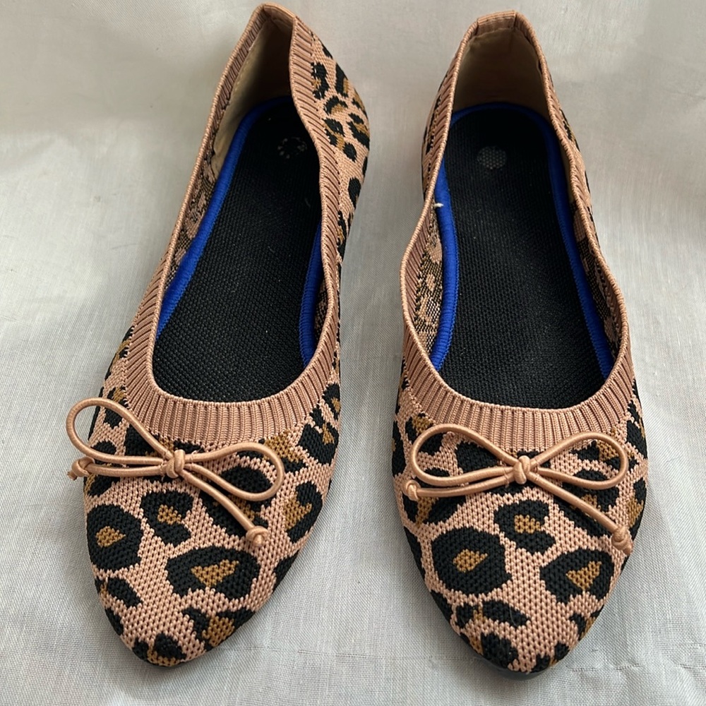 Leopard flats with point toe